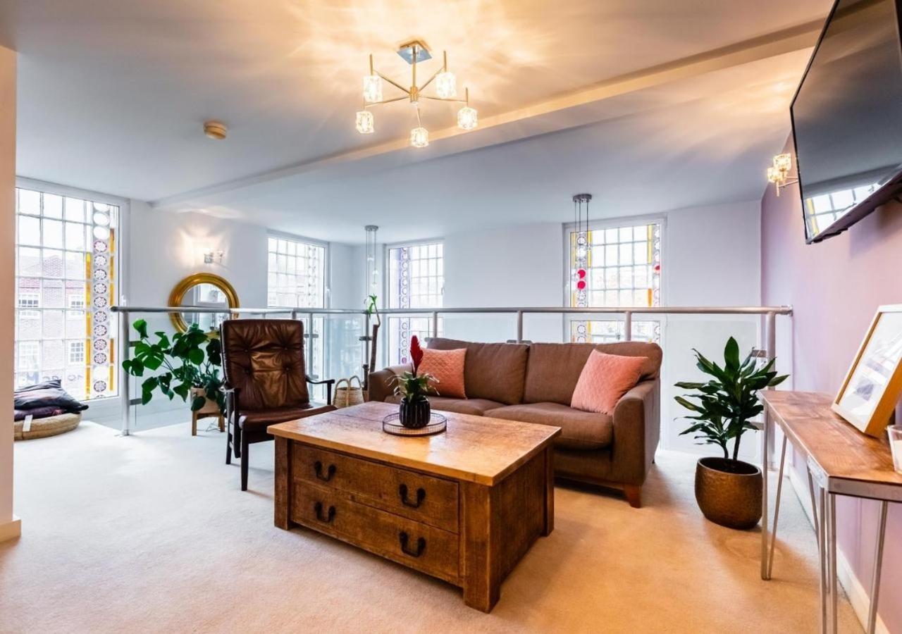 Lux Duplex Apartment 19Th Century Chapel Wakefield Centre Exteriér fotografie