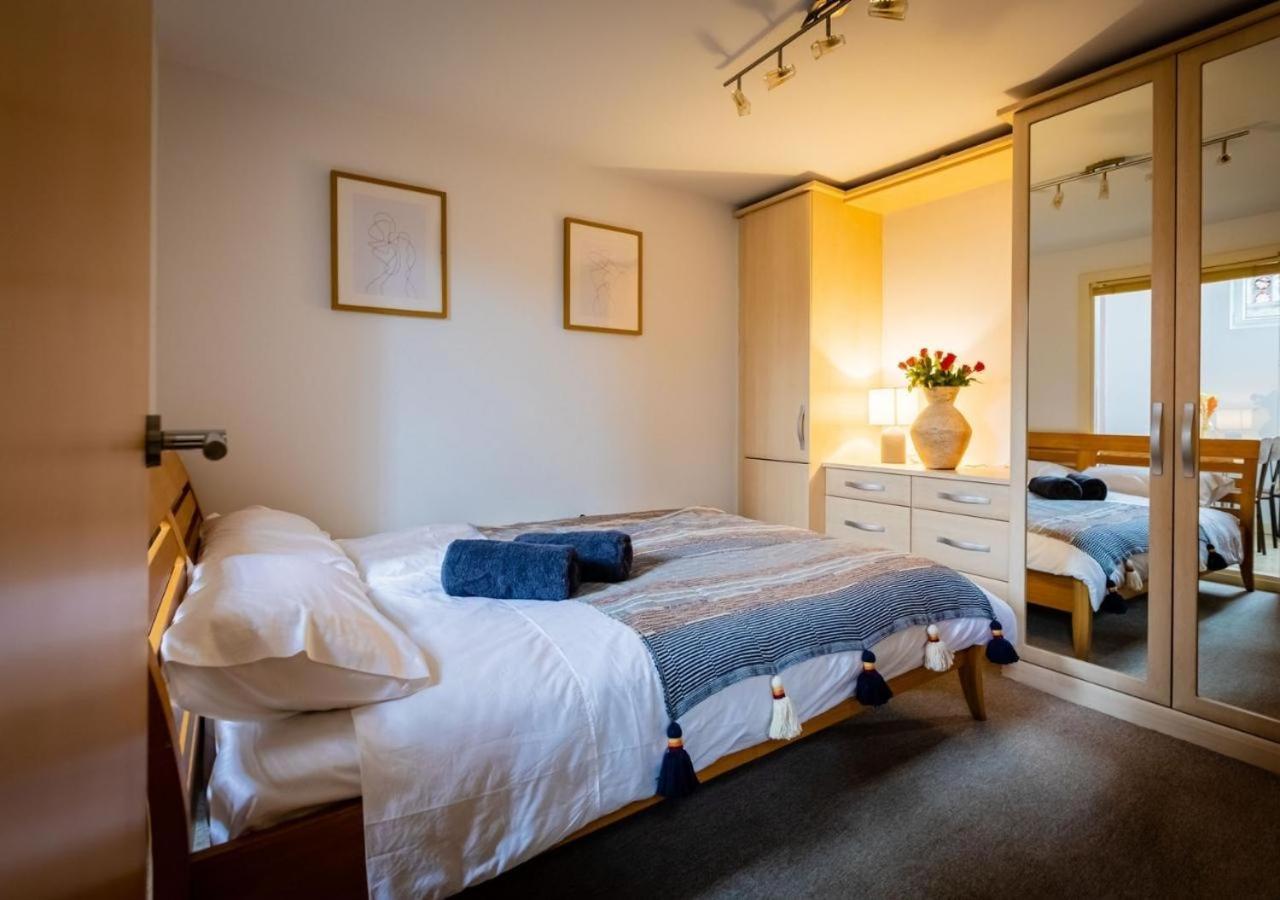 Lux Duplex Apartment 19Th Century Chapel Wakefield Centre Exteriér fotografie